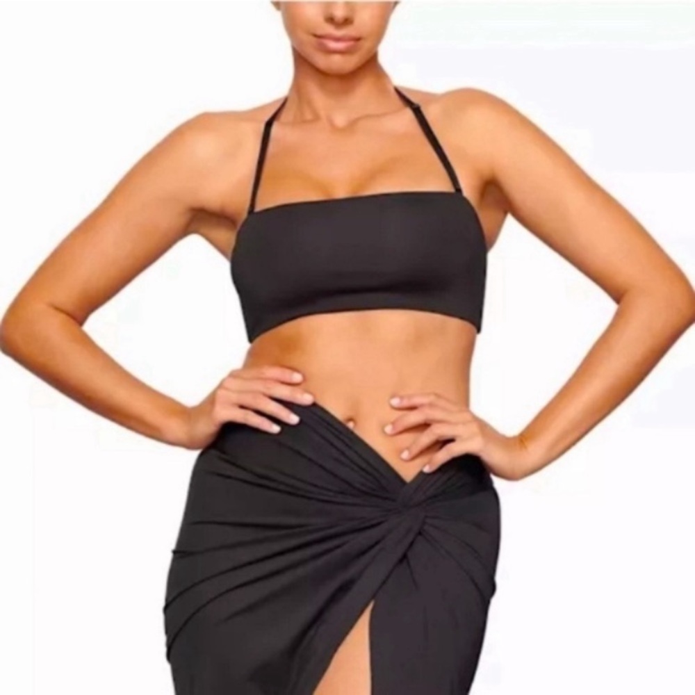 SKIMS•Minimalist Black Strapless Bandeau Bikini Top NWT